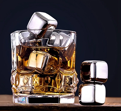 Helcë Stainless Steel Ice Cubes
