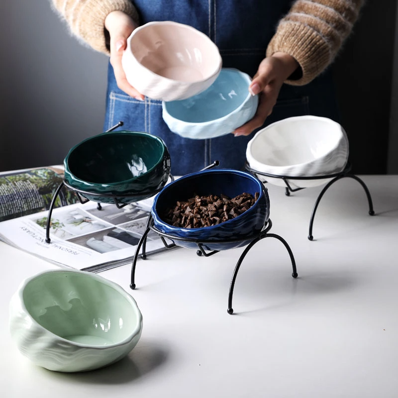 Cuima-Mitsa Ceramic Pet Bowl