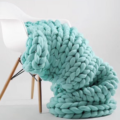 SUPER CHUNKY KNIT THROW BLANKET