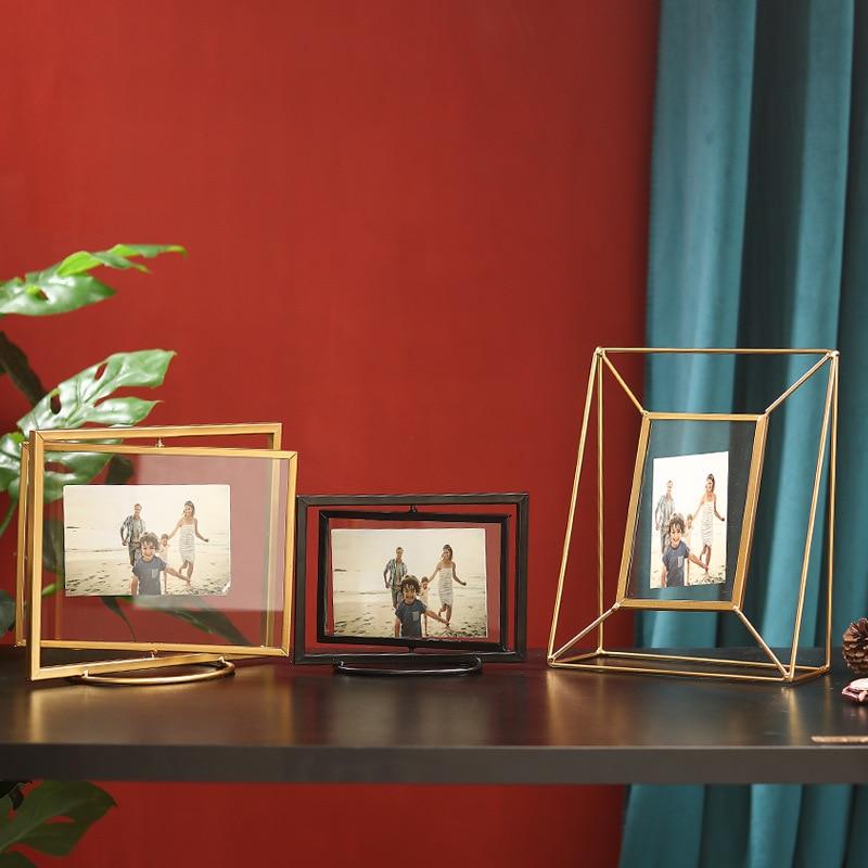 Dynamic Picture Frame
