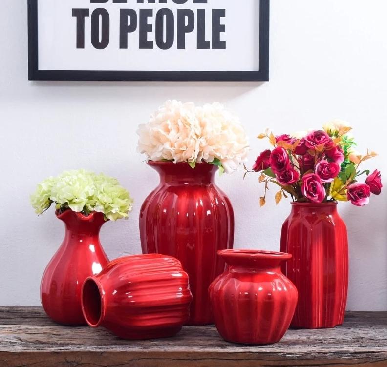 Eye Catching Curved Red Vases - Western Nest, LLC
